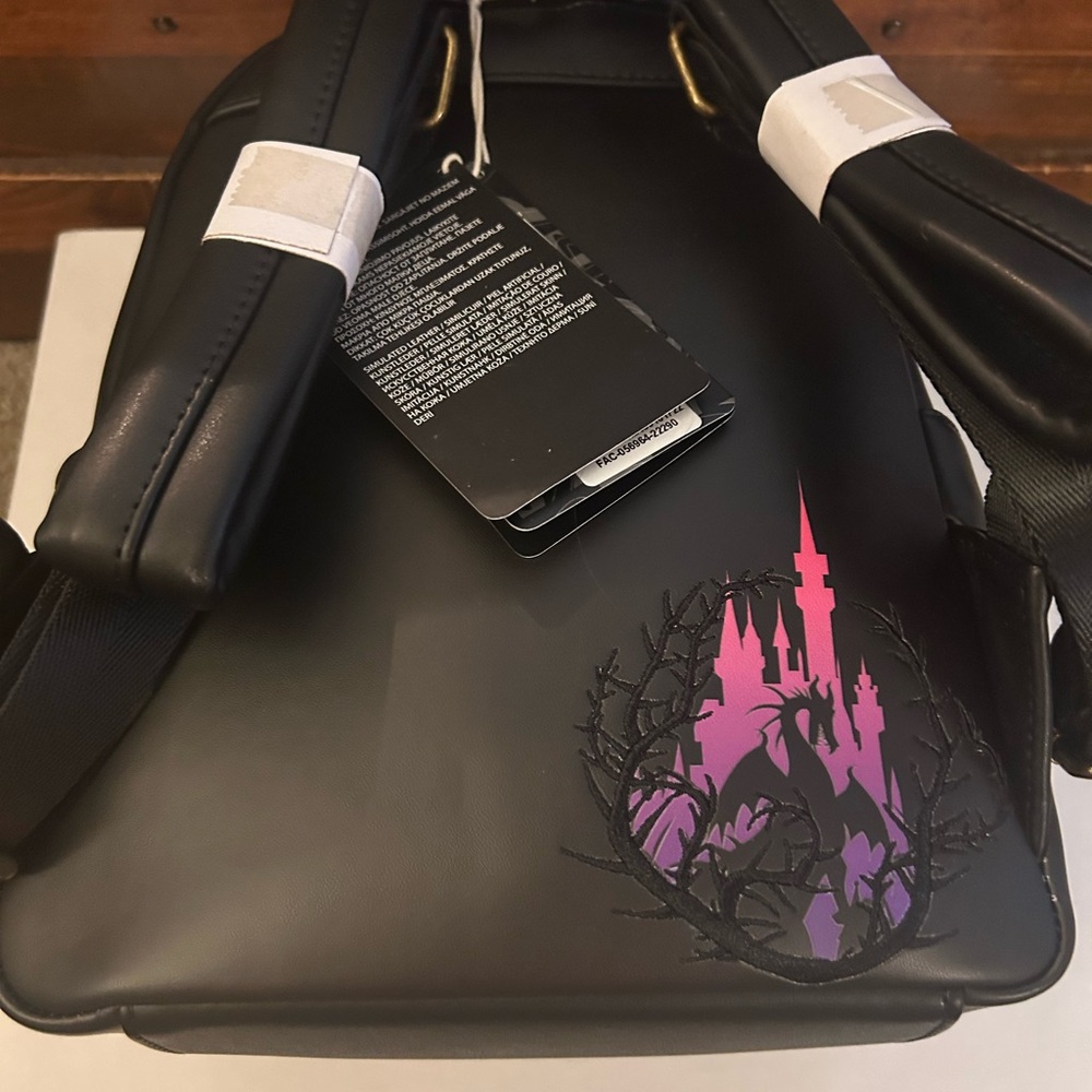 Loungefly Disney Sleeping Beauty Maleficent Raven Diablo Cosplay Mini Backpack - Picture 5 of 7